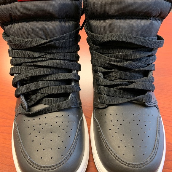 Boys Nike Air Jordan’s size 5.5 - Picture 5 of 6